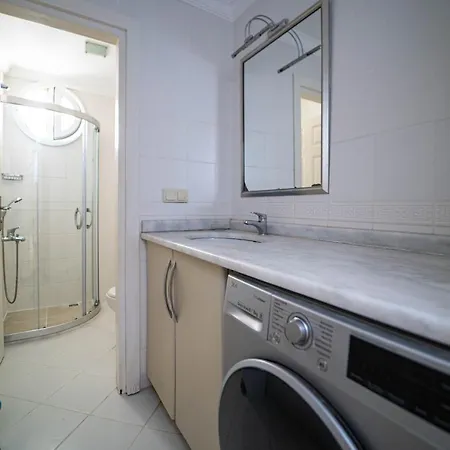 Seaside Residence, Hancer, Denize Sifir 4 Yatak Odali, 8 Kisilik ,ortak Havuzlu Villa, *