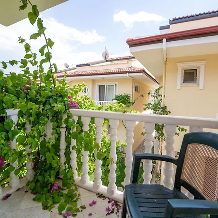 Villa Seaside Residence, Hancer, Denize Sifir 4 Yatak Odali, 8 Kisilik ,ortak Havuzlu Villa, Fethiye