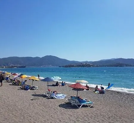 Seaside Residence, Hancer, Denize Sifir 4 Yatak Odali, 8 Kisilik ,ortak Havuzlu Villa, * Fethiye