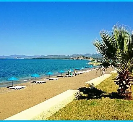 Seaside Residence, Hancer, Denize Sifir 4 Yatak Odali, 8 Kisilik ,ortak Havuzlu Villa, *